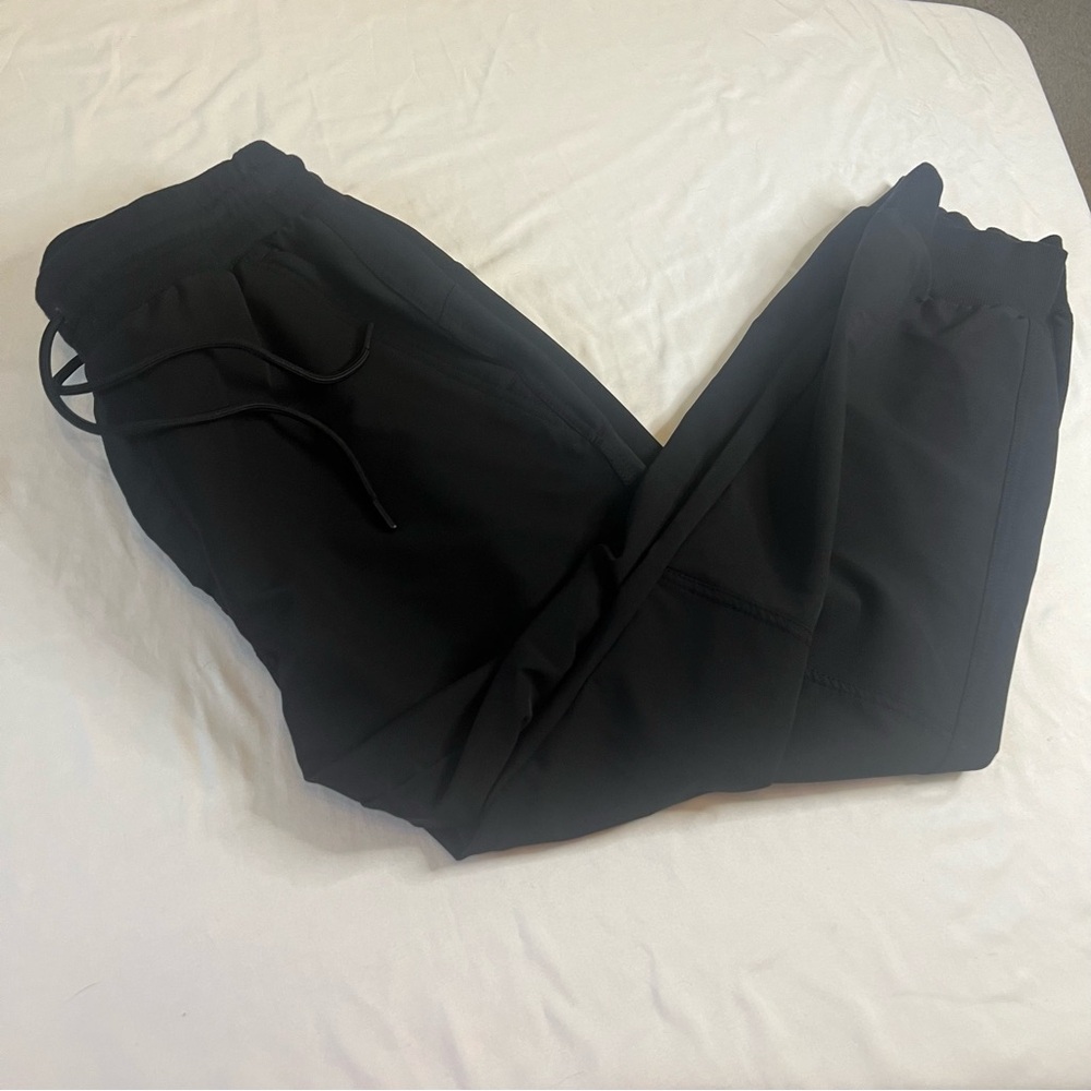 Old Navy Women’s Jet Black Joggers with Elastic‎ Waist Band
